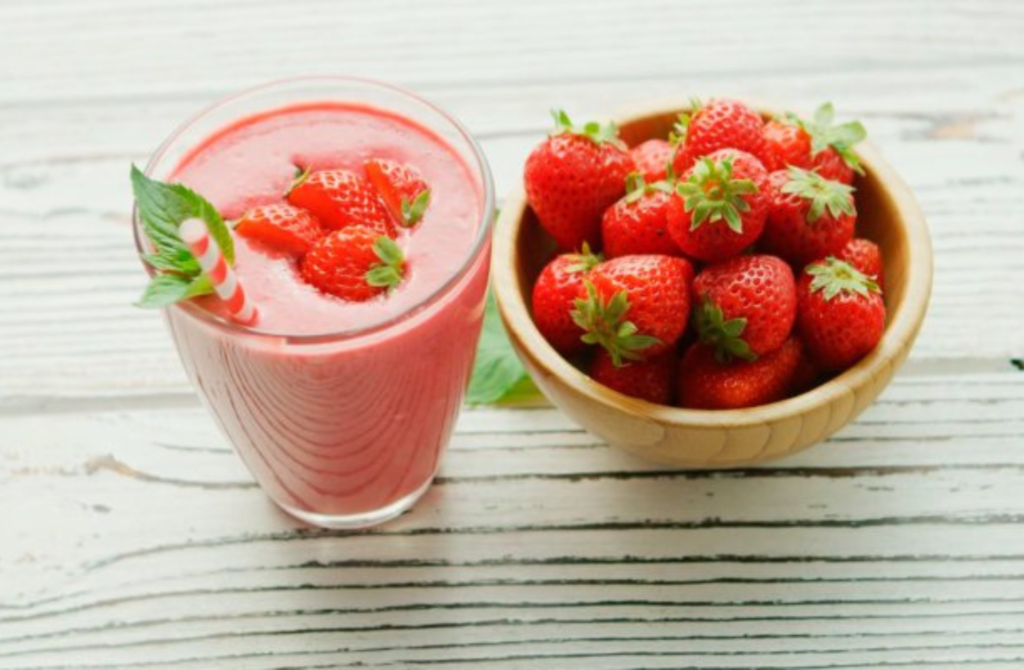 strawberry banana smoothie for constipation