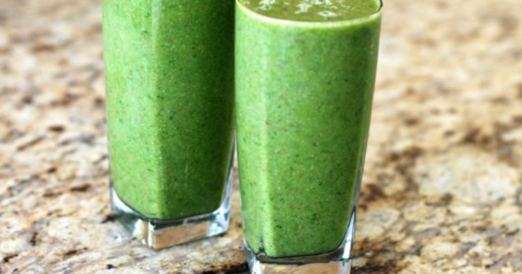 Kale and Banana Healthy Gut Smoothie