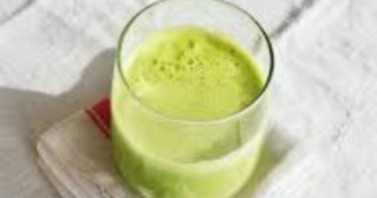 Apple Smoothie for Energy and Focus