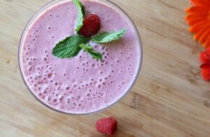 Berry Oat Smoothie For Weight Loss