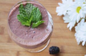 Clean Sweep Smoothie for Constipation and Bloating