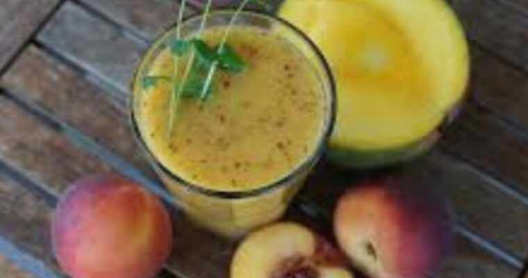 MANGO AND PEACH SMOOTHIE FOR INFLAMMATION AND JOINT PAIN