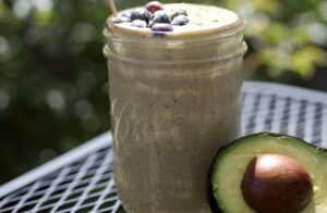 Blueberries Avocado and Kale Smoothie for Clear Skin