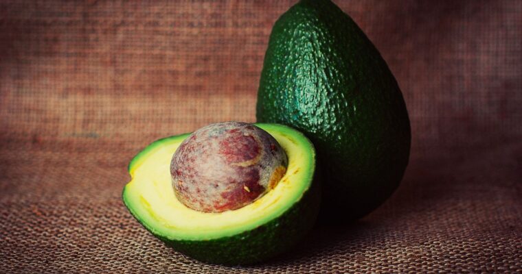 9 Avocado Benefits For Skin and Health